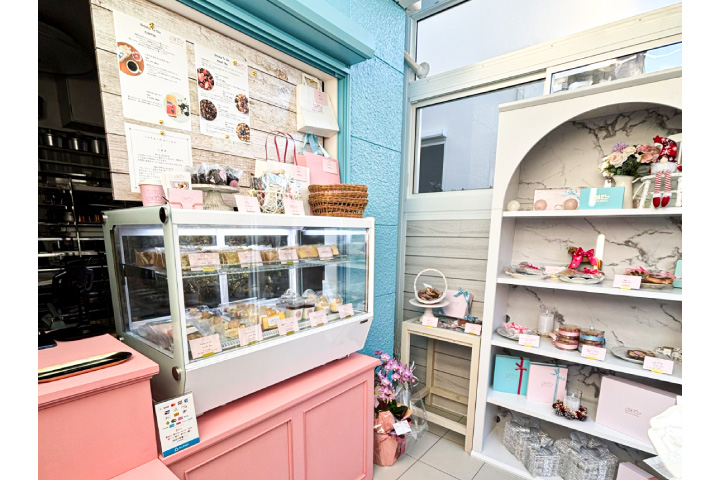 焼き菓子のキャトルウール 西風新都の自社工房に販売店