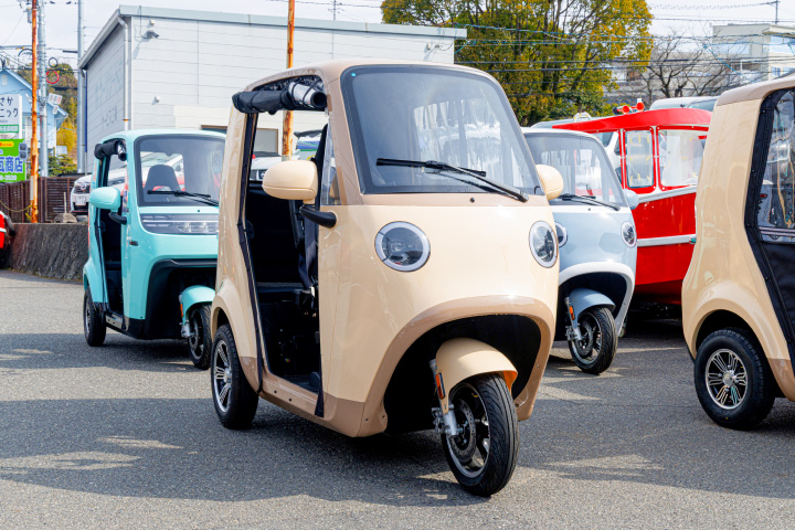 車販売のティーズカンパニー　三輪電動バイク代理店に