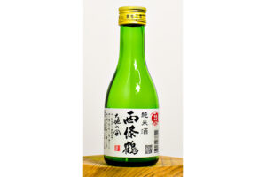 西條鶴醸造が発売　180㍉小瓶の酒2種